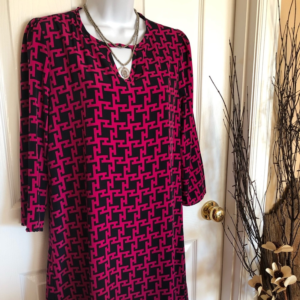 Peach Love Dress Navy/pink Medium NWT